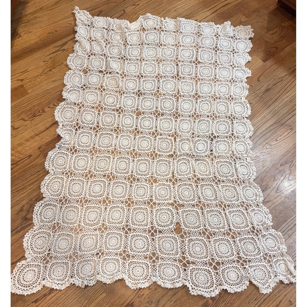 Vintage Handmade Crochet Lace Tablecloth 43x62 Granny Square Medallion Ivory